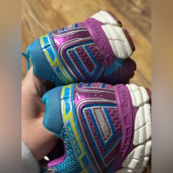 Brooks Women's Blue and Purple Running Shoes size 9 - Picture 5 of 8